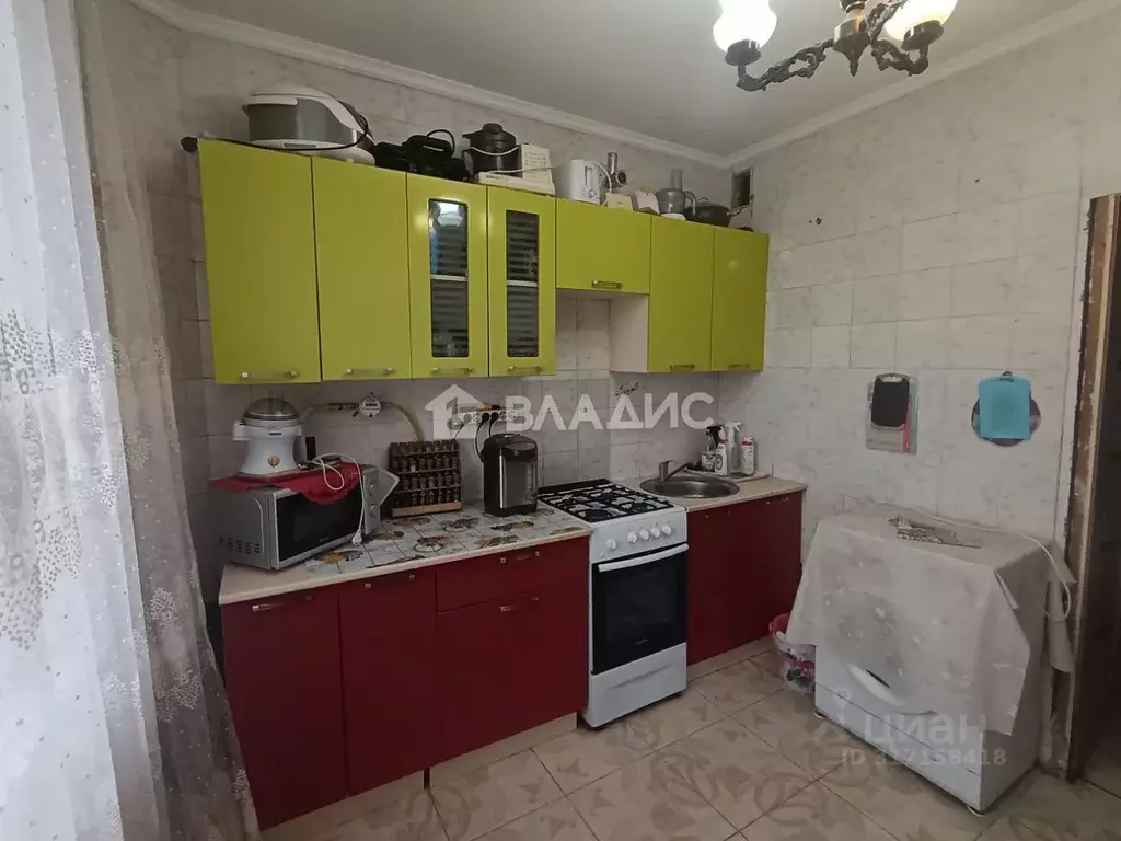 3-к кв. Белгородская область, Белгород Вокзальная ул., 28 (70.6 м) - Фото 1