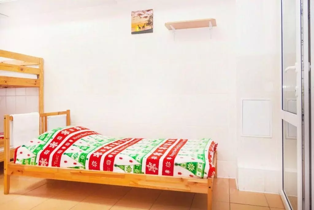 Комната Омская область, Омск просп. Карла Маркса, 84А (12.0 м) - Фото 2