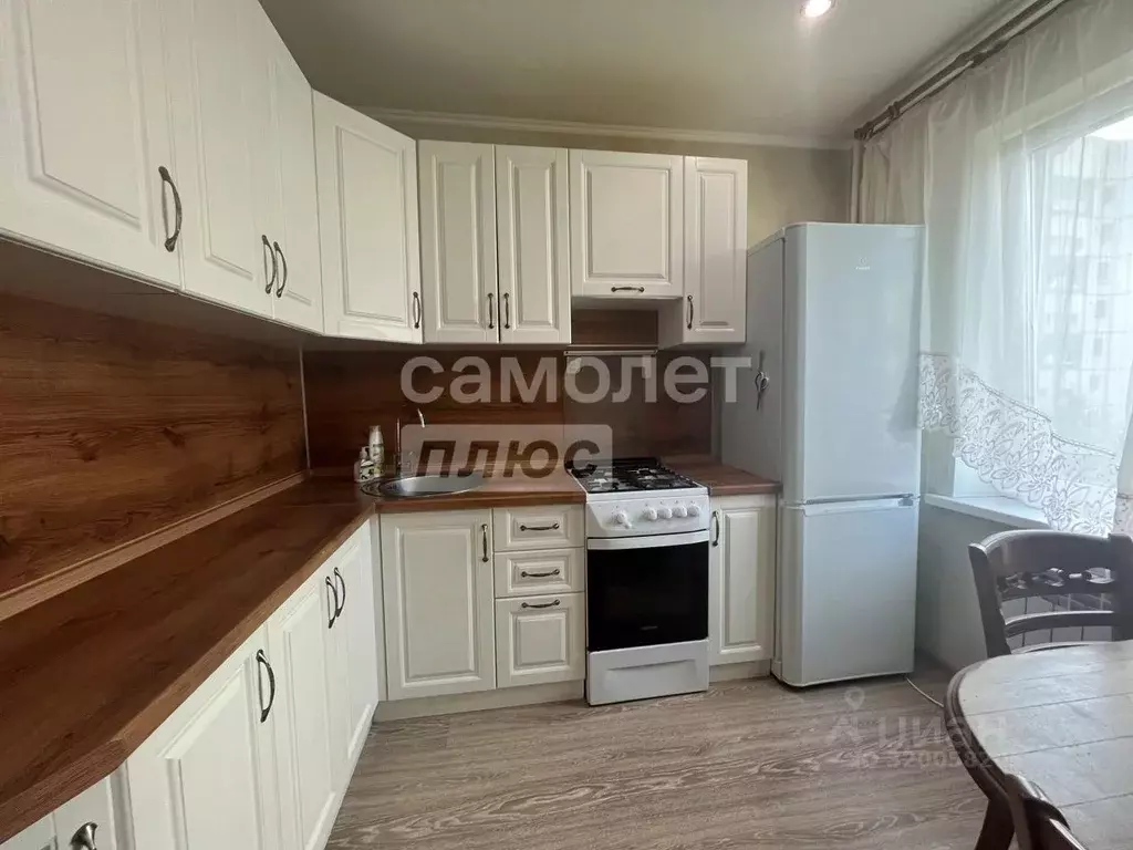 2-к кв. Пензенская область, Пенза ул. Антонова, 29 (55.0 м) - Фото 0
