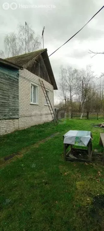 Дом в Брянская область, Жуковский муниципальный округ, посёлок ... - Фото 2