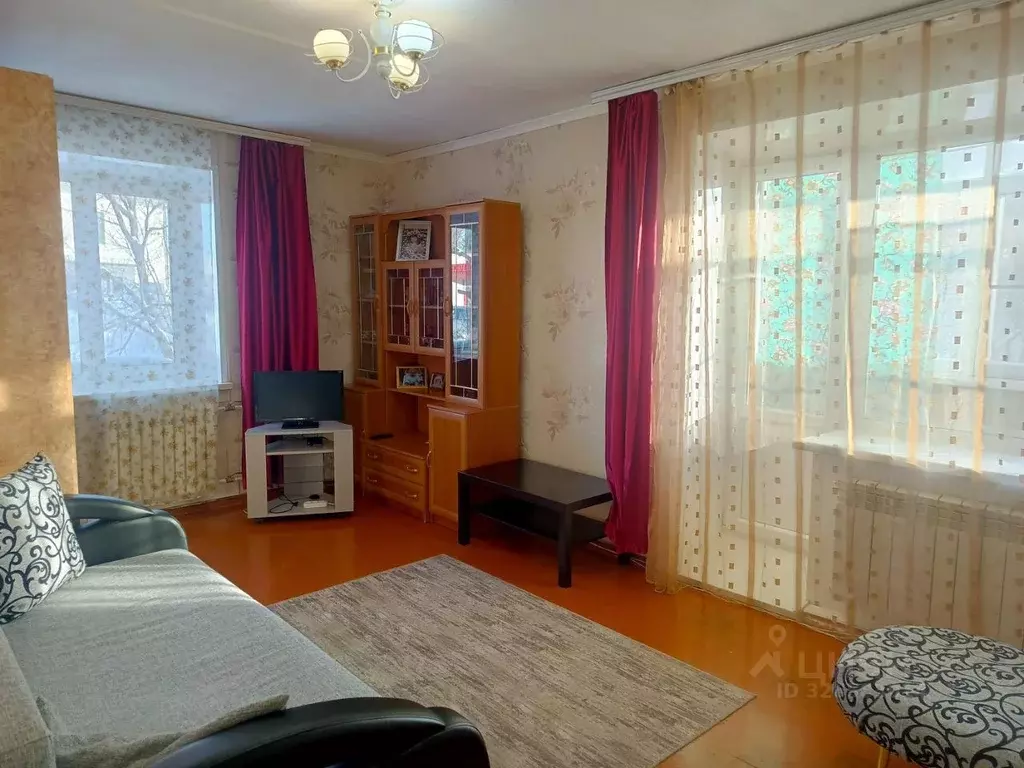 2-к кв. Тульская область, Новомосковск ул. Куйбышева, 17 (45.0 м) - Фото 2