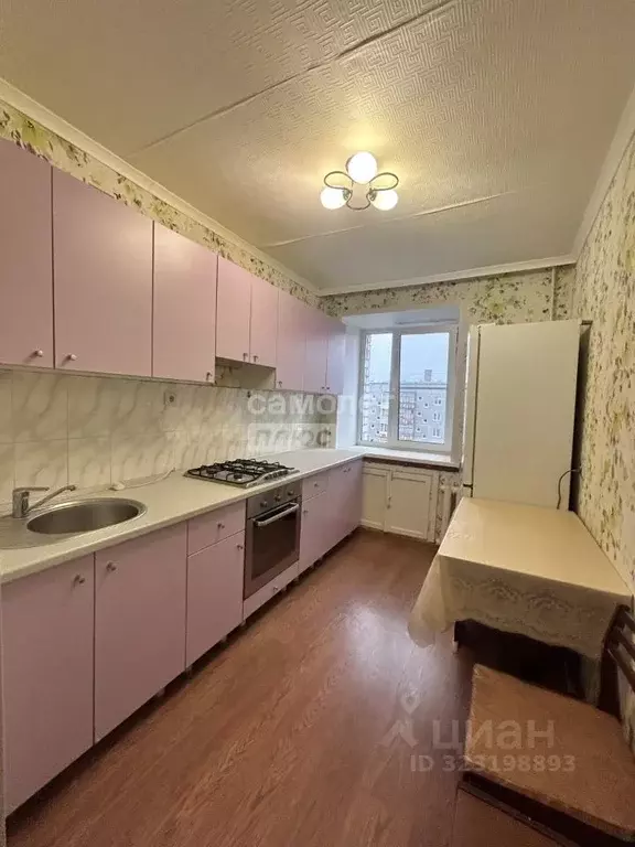 3-к кв. Архангельская область, Коряжма Архангельская ул., 27Б (57.8 м) - Фото 1