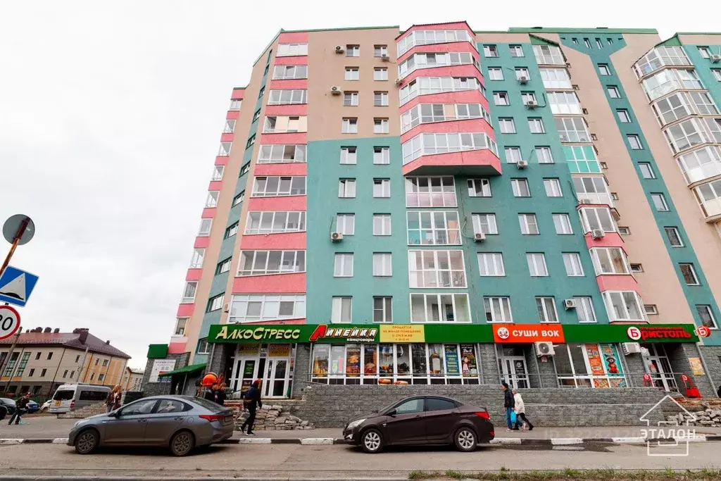 Торговая площадь в Омская область, Омск бул. Архитекторов, 13 (175 м) - Фото 2