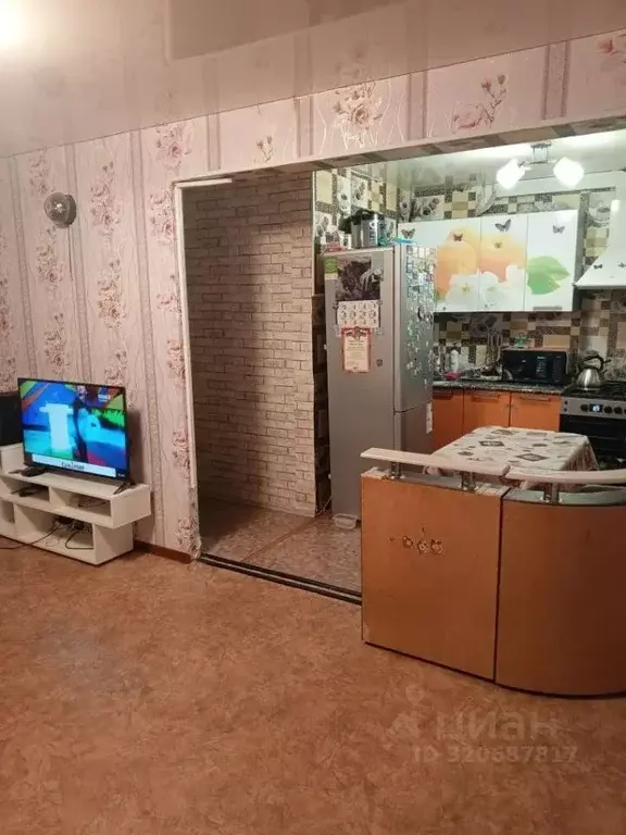 3-к кв. Омская область, Омск ул. Химиков, 48 (58.6 м) - Фото 2