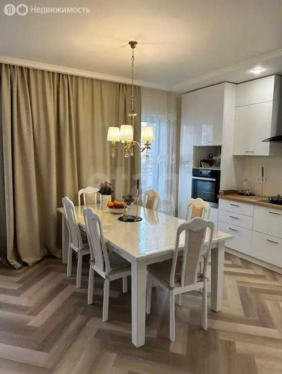 3-комнатная квартира: Молодёжный, Берёзовая улица, 15/2 (86 м) - Фото 0