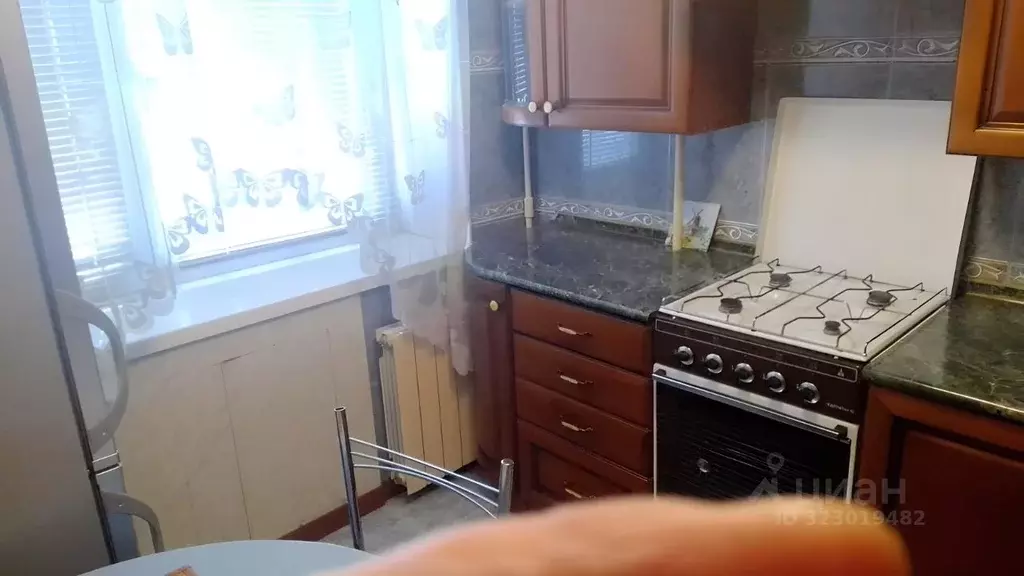 2-к кв. Волгоградская область, Волгоград ул. Карла Либкнехта, 13 (47.8 ... - Фото 1