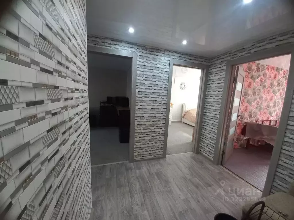 3-к кв. Челябинская область, Каслинский муниципальный округ, с. Тюбук ... - Фото 1