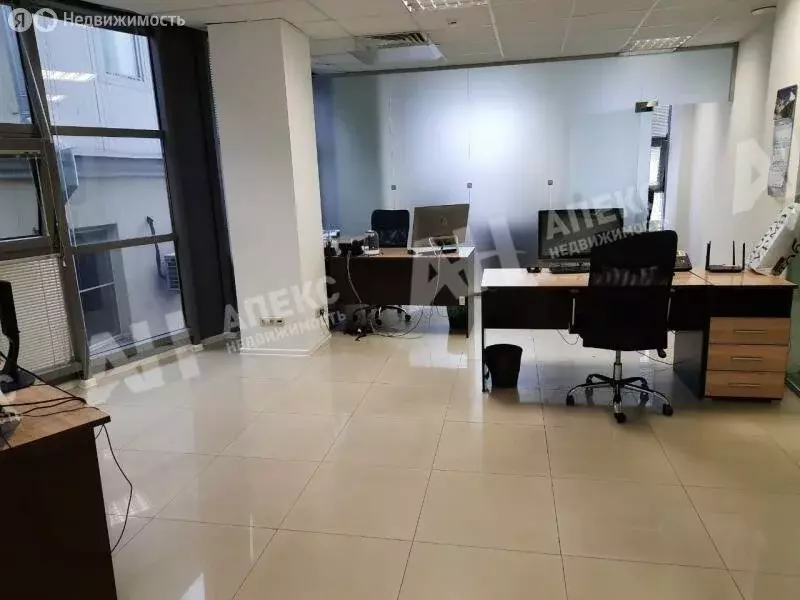 Офис (240 м) - Фото 1