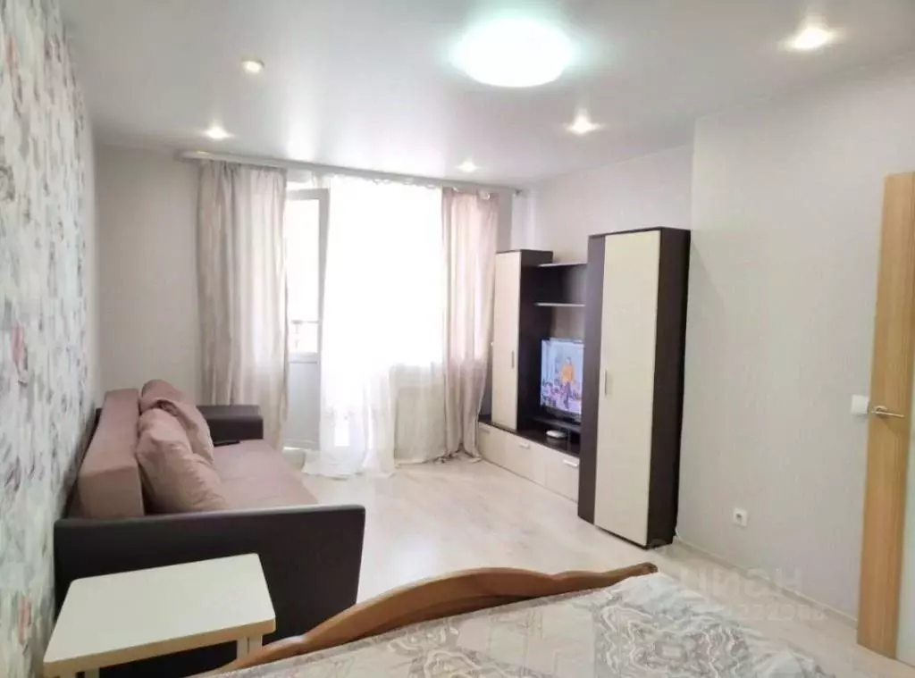 1-к кв. Чувашия, Чебоксары ул. Ленинского Комсомола, 25 (45.0 м) - Фото 0