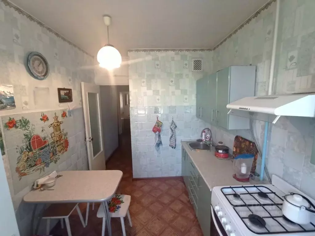 2-к кв. Волгоградская область, Светлый Яр рп, 4-й мкр 3 (52.2 м) - Фото 1