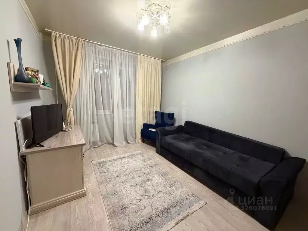 3-к кв. Белгородская область, Белгород ул. 5 Августа, 13б (71.2 м) - Фото 1