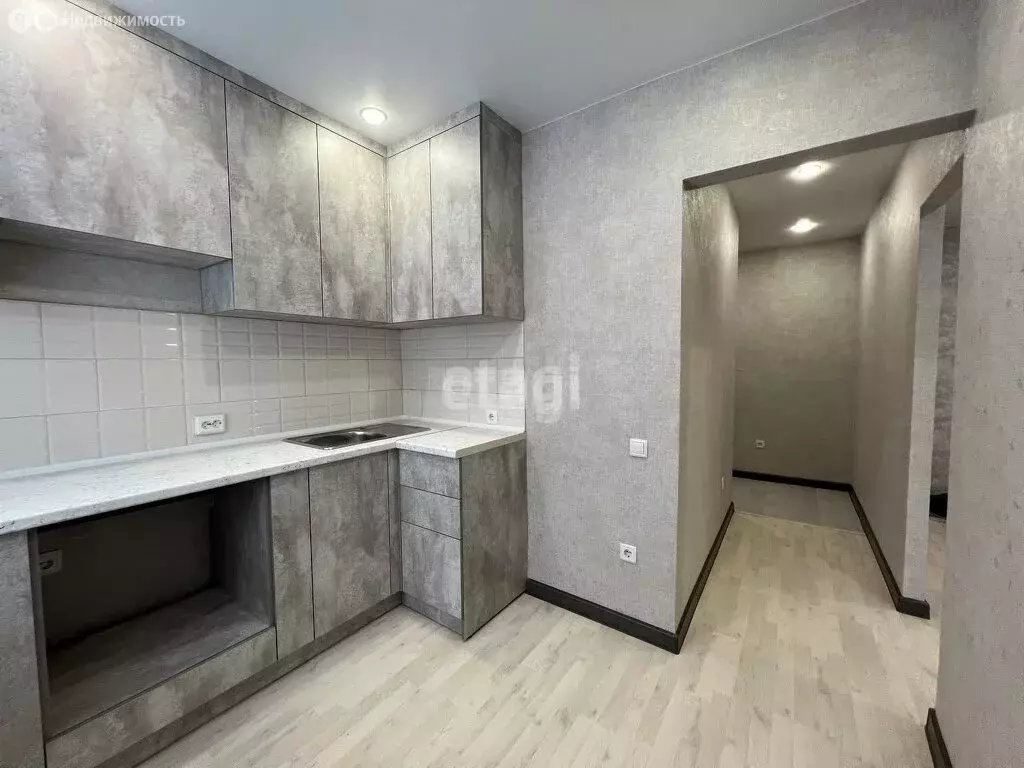 1-комнатная квартира: Тюмень, проезд Геологоразведчиков, 13 (31 м) - Фото 2