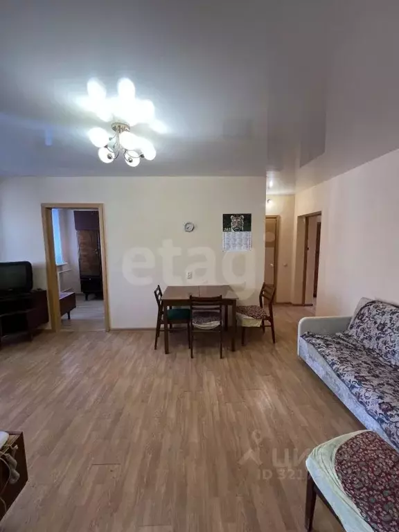 3-к кв. Кировская область, Киров ул. Азина, 49 (54.2 м) - Фото 1