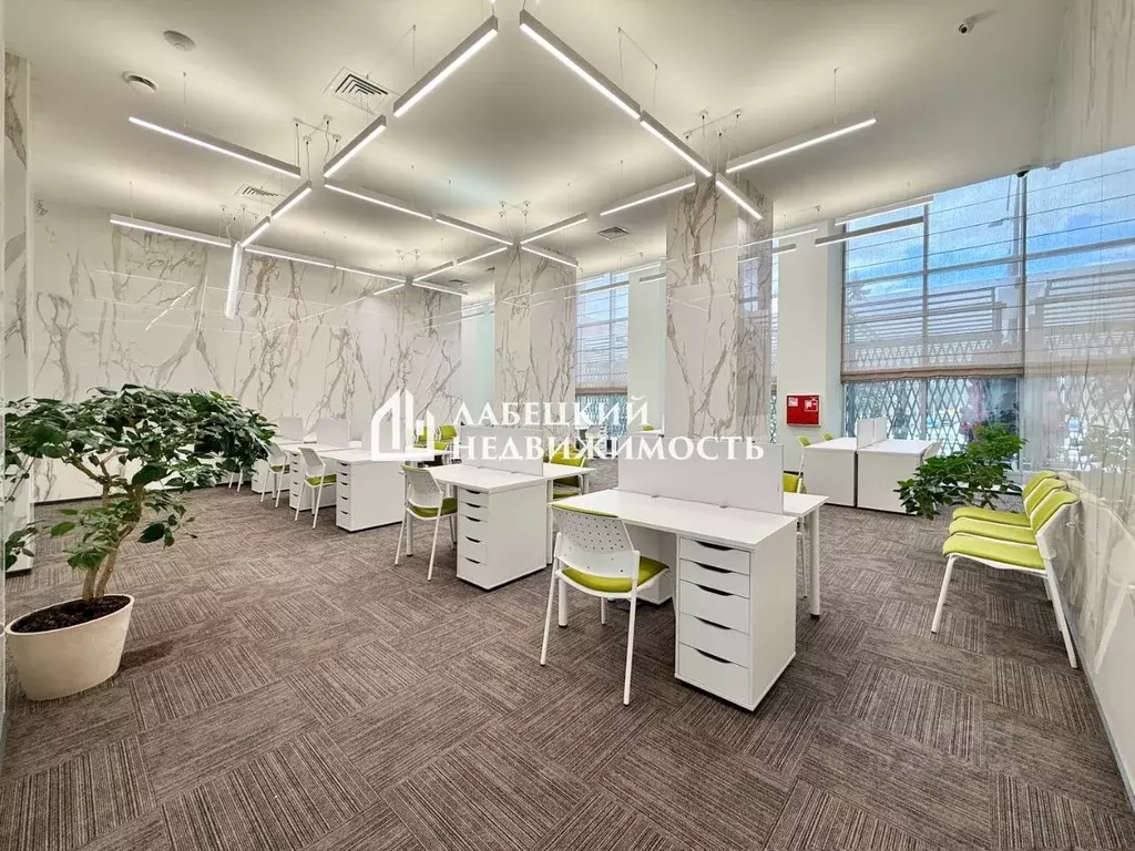 Офис в Санкт-Петербург пл. Чернышевского, 11 (142 м) - Фото 1