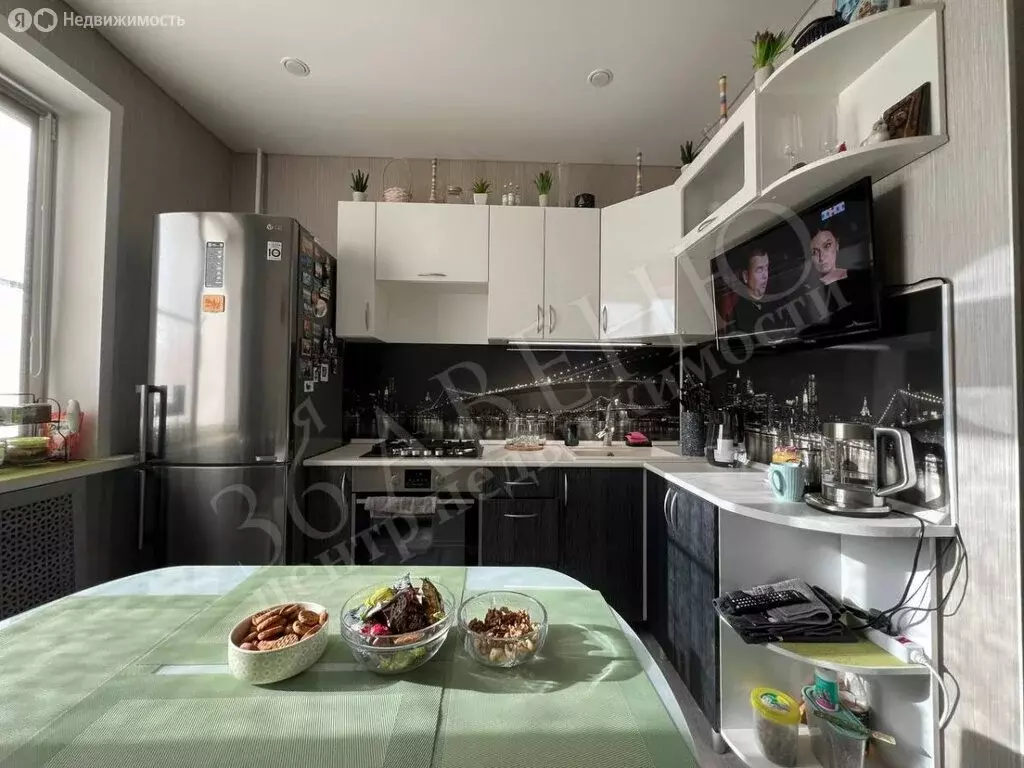 2-комнатная квартира: Воронеж, улица Владимира Невского, 4 (47.4 м) - Фото 2