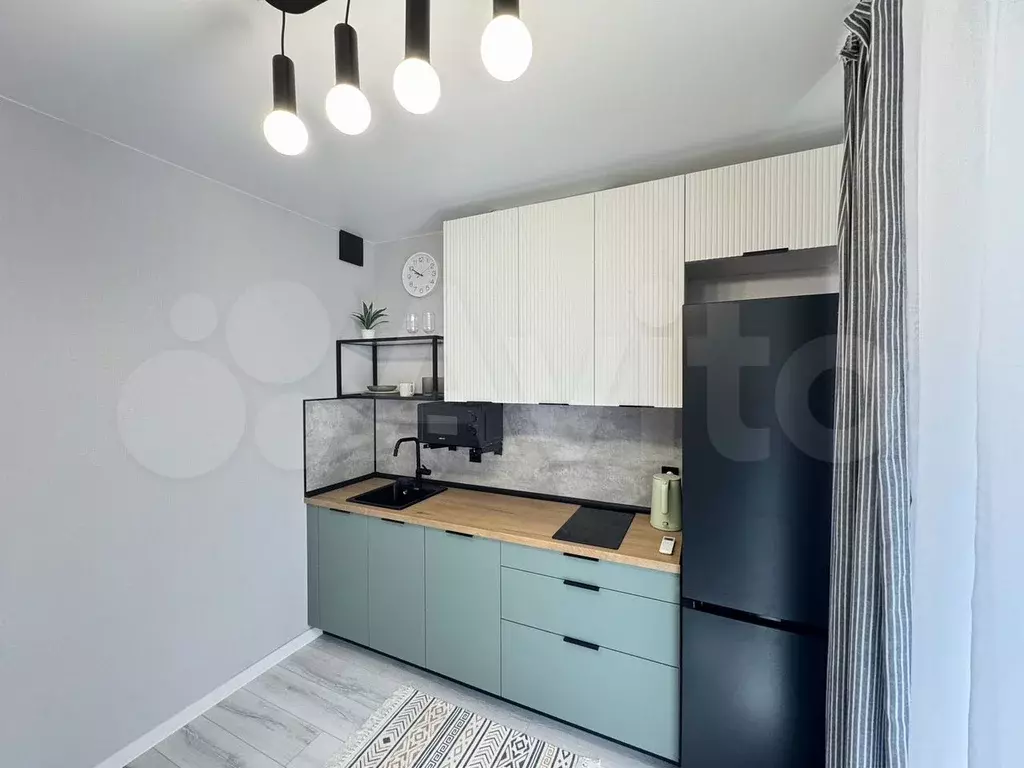 2-к. квартира, 42 м, 4/9 эт. - Фото 1
