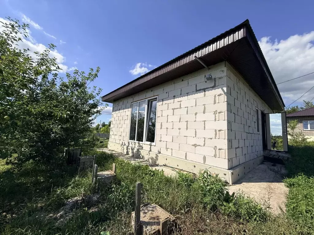 Дом в Башкортостан, Иглинский район, Акбердинский сельсовет, Вишенка ... - Фото 1