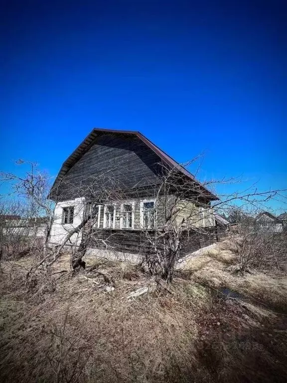 Дом в Новгородская область, Маловишерский район, Бургинское с/пос, д. ... - Фото 1