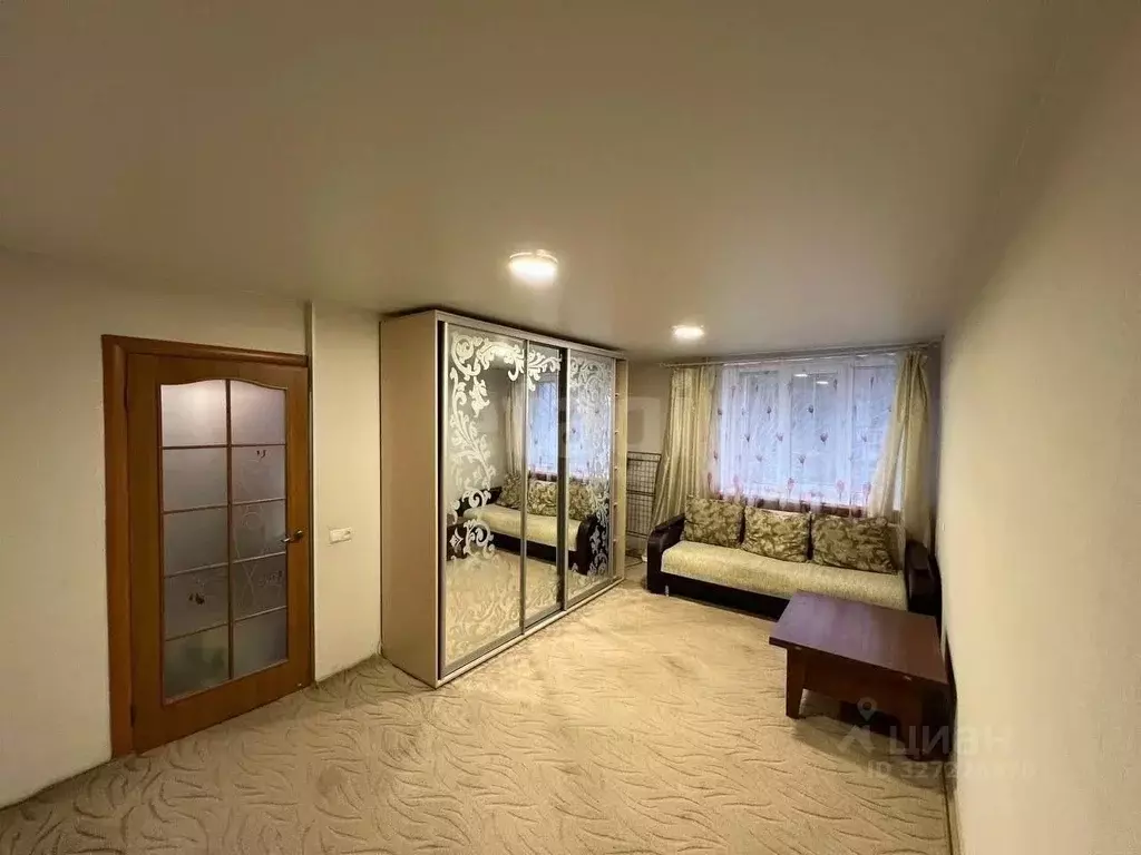 2-к кв. Крым, Симферополь ул. Севастопольская (57.0 м) - Фото 1