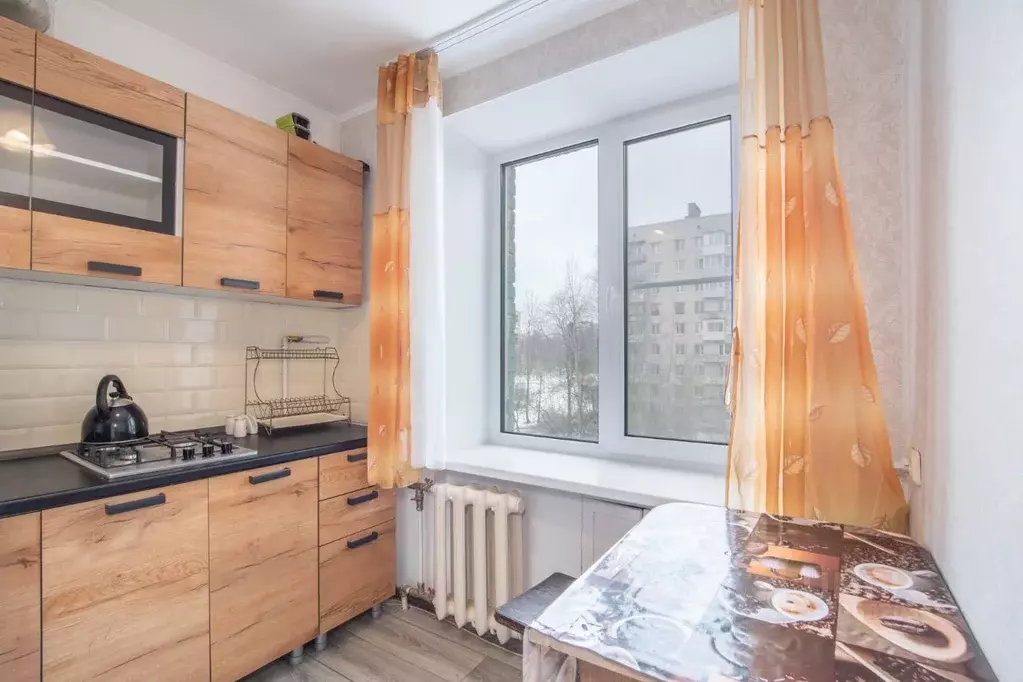 2-к кв. Санкт-Петербург, Санкт-Петербург, Пушкин Железнодорожная ул., ... - Фото 1