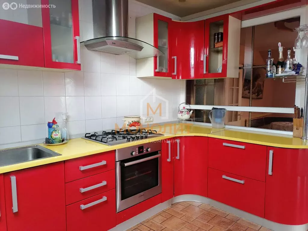 5-комнатная квартира: Горячий Ключ, улица Герцена, 56 (206.8 м) - Фото 1