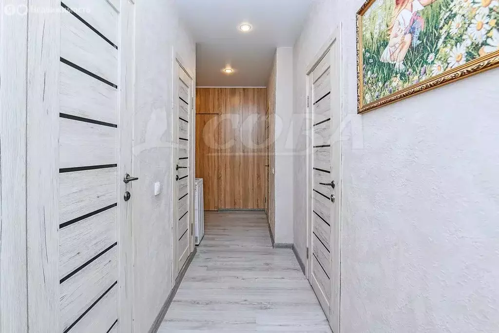 3-комнатная квартира: Тюмень, улица Муравленко, 9 (75.5 м) - Фото 1