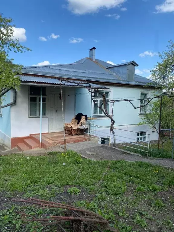 Дом в Ставропольский край, Кисловодск Полевая ул., 34 (130 м) - Фото 2