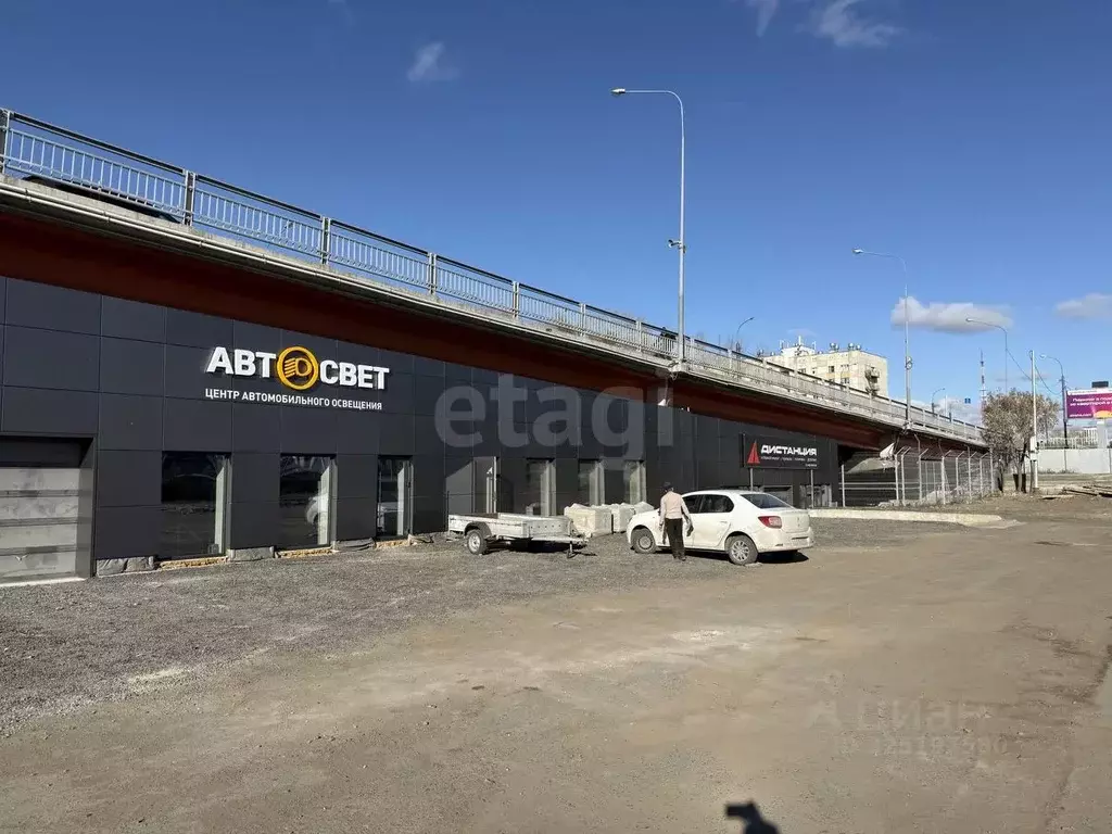 Помещение свободного назначения в Тюменская область, Тюмень ул. 50 лет ... - Фото 1