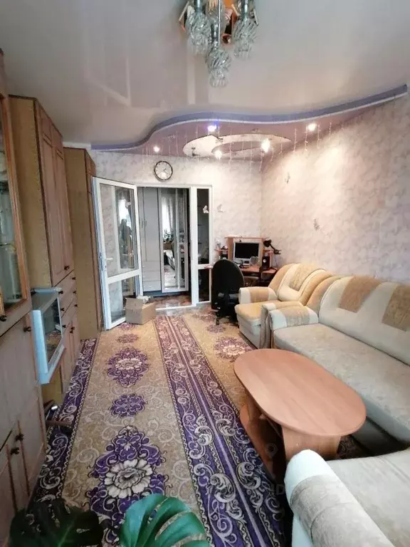 2-к кв. Пермский край, Губаха Октябрьский просп., 3 (50.0 м) - Фото 2