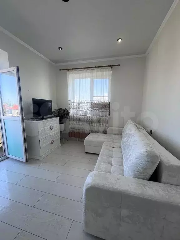 1-к. квартира, 40 м, 3/3 эт. - Фото 1
