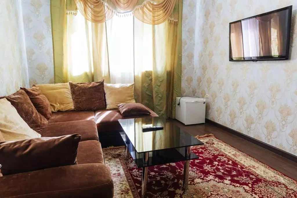 1-к кв. Дагестан, Махачкала ул. Хаджи Булача, 24 (1.0 м) - Фото 1