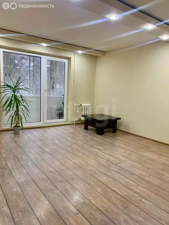 2-комнатная квартира: Златоуст, улица Ф.Ф. Сыромолотова, 4 (54 м) - Фото 1