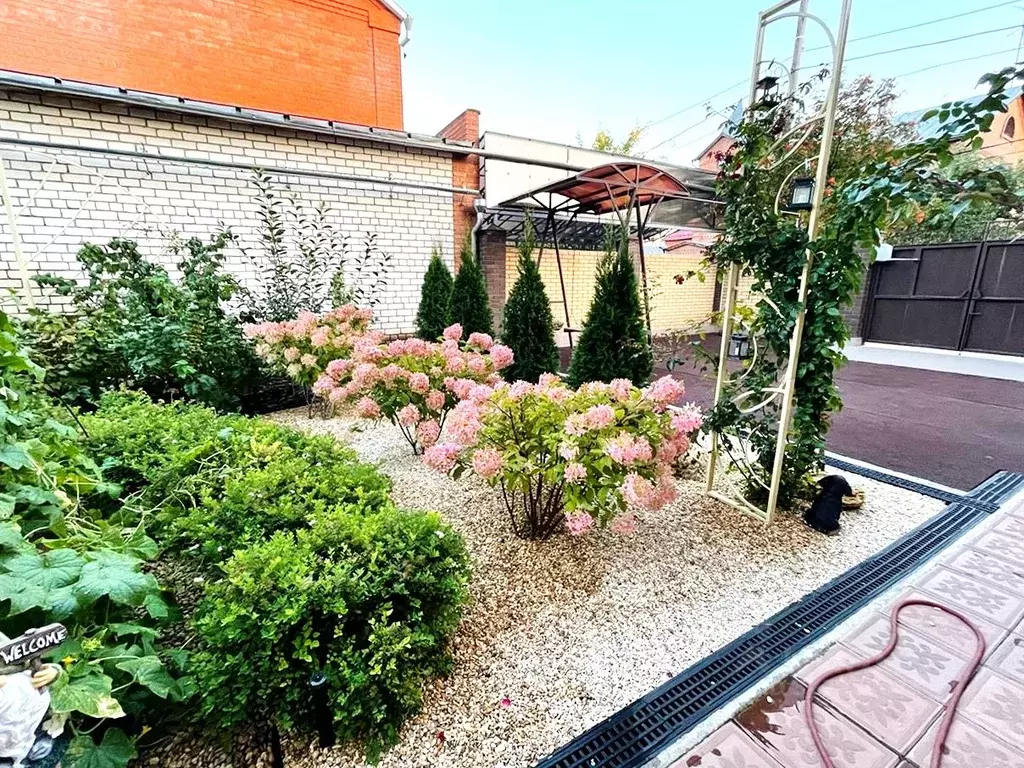 Дом в Ульяновская область, Ульяновск ул. Ефремова, 106А (267 м) - Фото 1