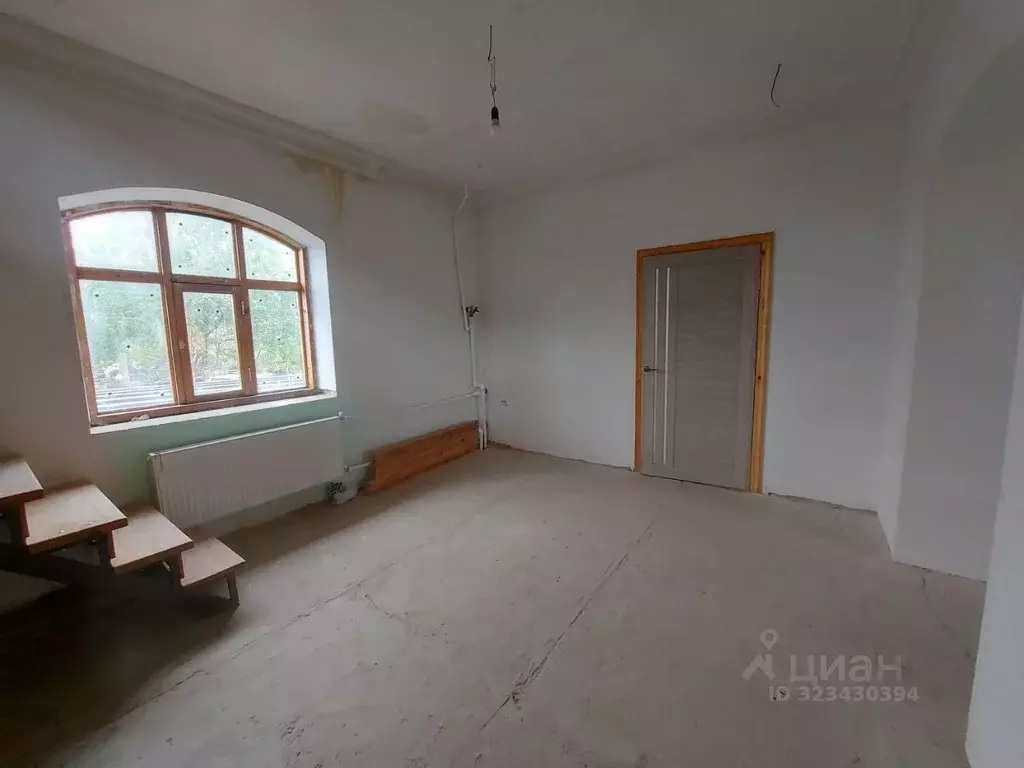 Дом в Ставропольский край, Красногвардейский муниципальный округ, с. ... - Фото 2