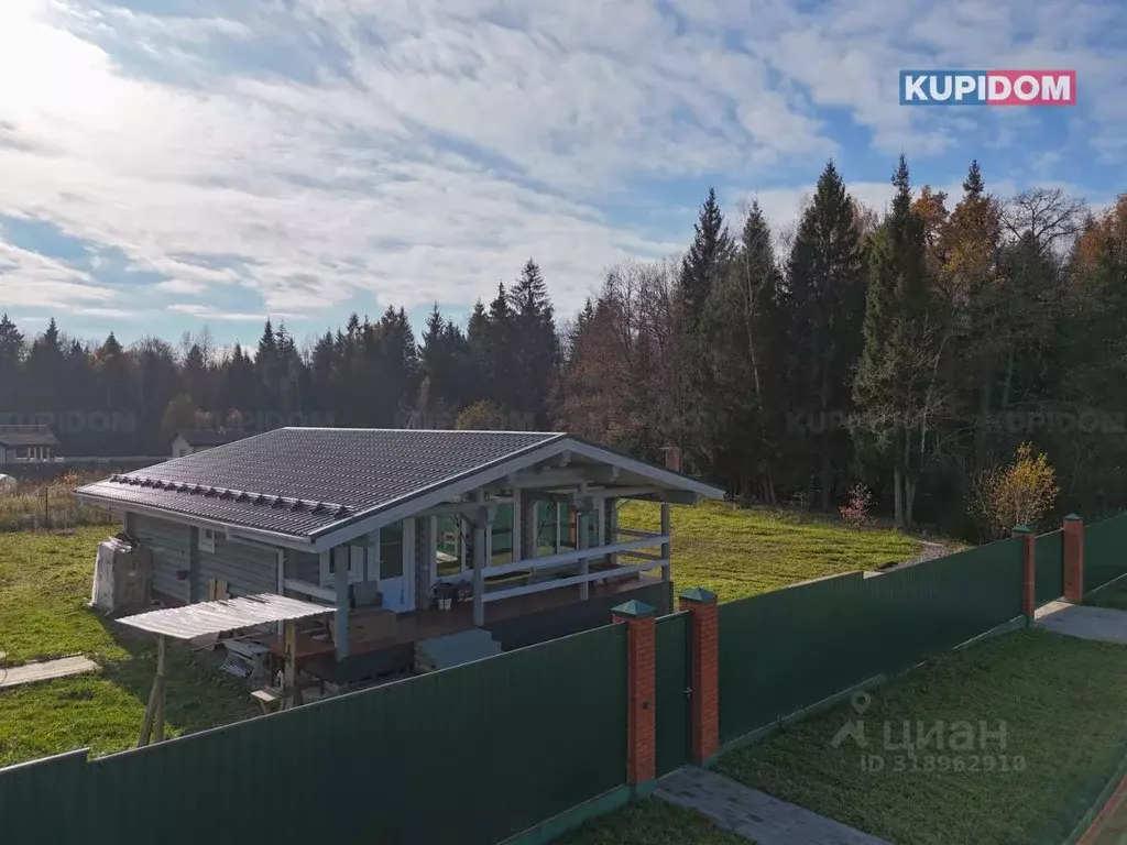 Дом в Калужская область, Жуковский муниципальный округ, Истье с/пос, ... - Фото 1