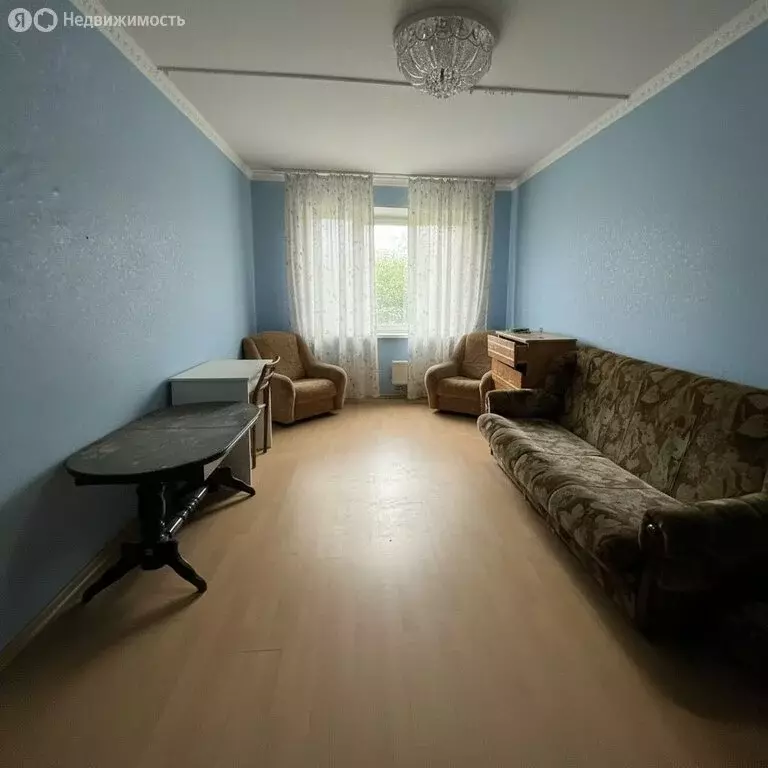 3-комнатная квартира: Лабинск, улица Калинина, 176 (68.5 м) - Фото 1