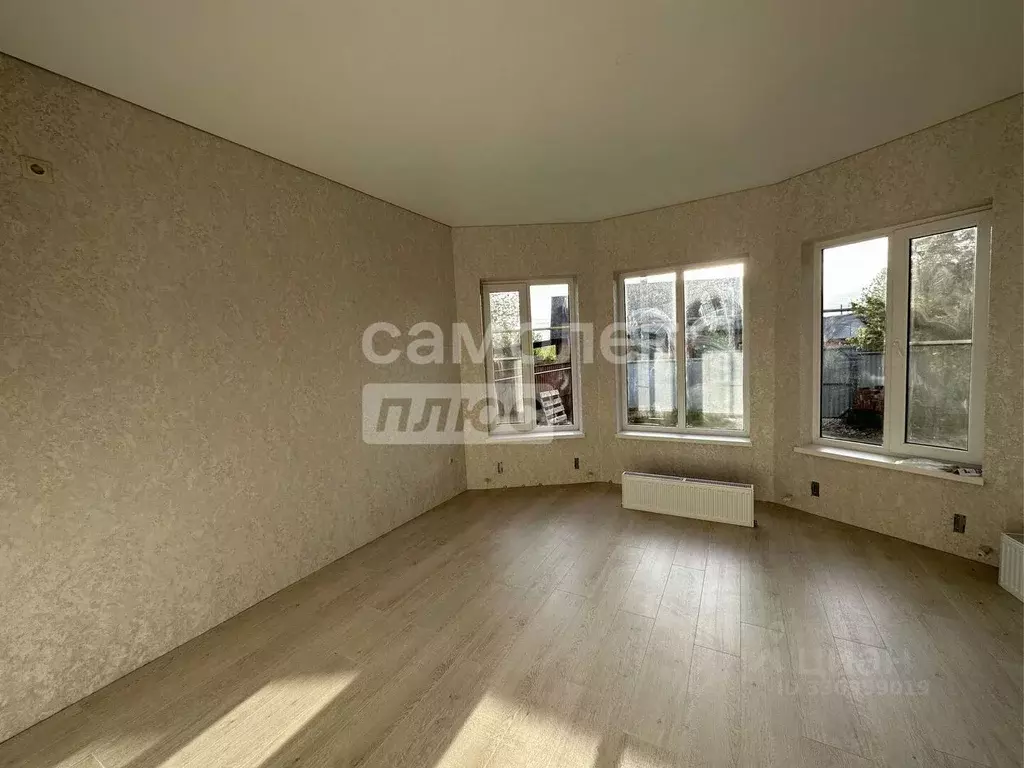 Дом в Краснодарский край, Тимашевск Крымская ул. (79 м) - Фото 2