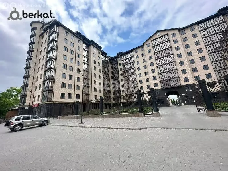 3-комнатная квартира: Назрань, Московская улица, 28 (104 м) - Фото 0