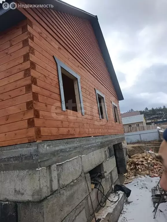 Дом в село Нижний Саянтуй, ДНТ Багульник (200 м) - Фото 2