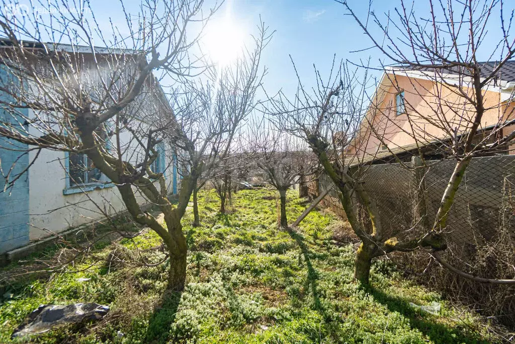 Участок в Угловое, улица Ленина (7.84 м) - Фото 1