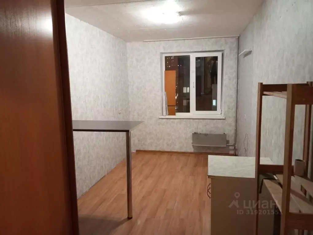 Комната Свердловская область, Екатеринбург ул. Сулимова, 31 (12.5 м) - Фото 0