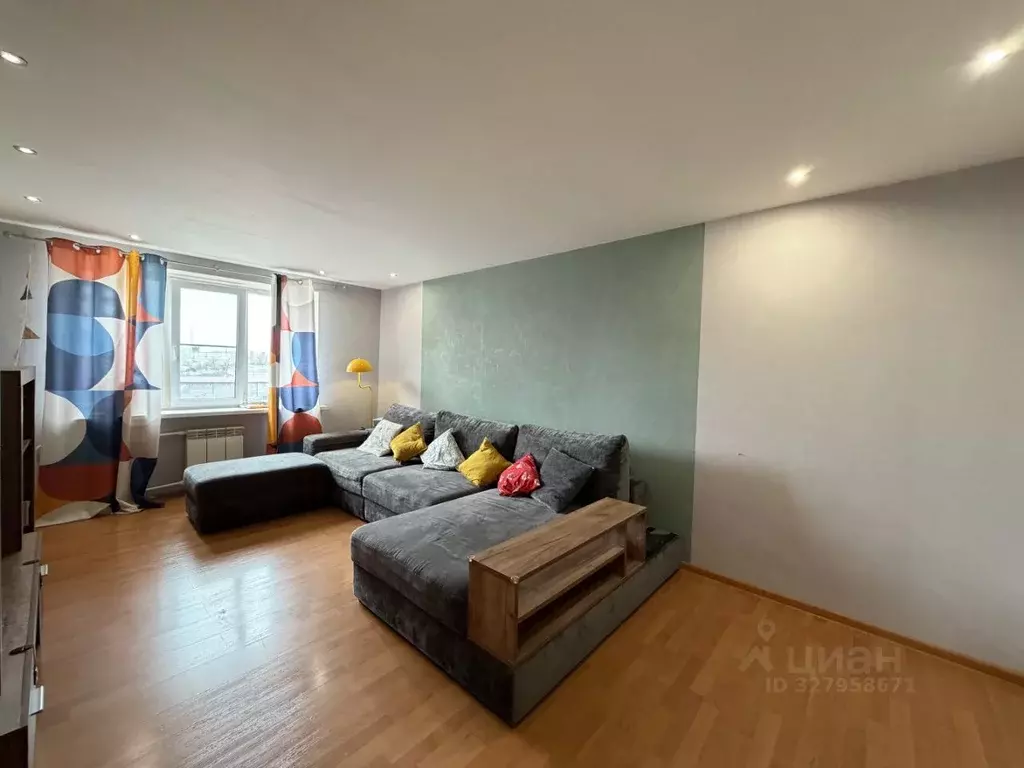 3-к кв. Астраханская область, Астрахань ул. Куликова, 73к1 (65.9 м) - Фото 2