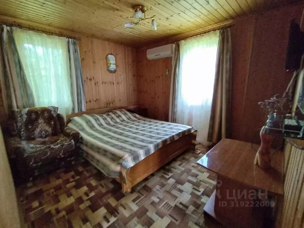 Дом в Краснодарский край, Геленджик Пограничная ул., 32 (70 м) - Фото 0