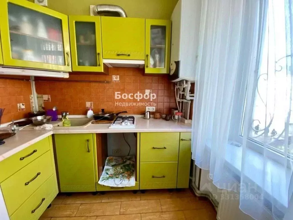 2-к кв. Крым, Феодосия ул. Кирова, 7 (47.0 м) - Фото 2