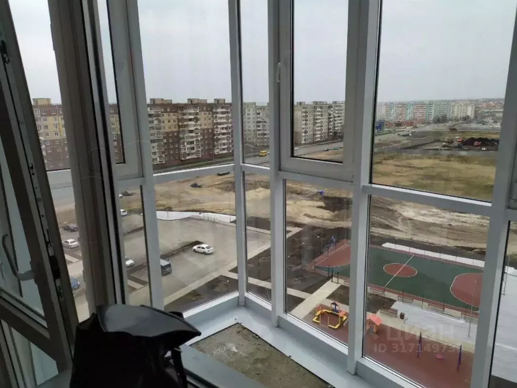 1-к кв. Белгородская область, Старый Оскол Центральный мкр, 1/1 (38.6 ... - Фото 0