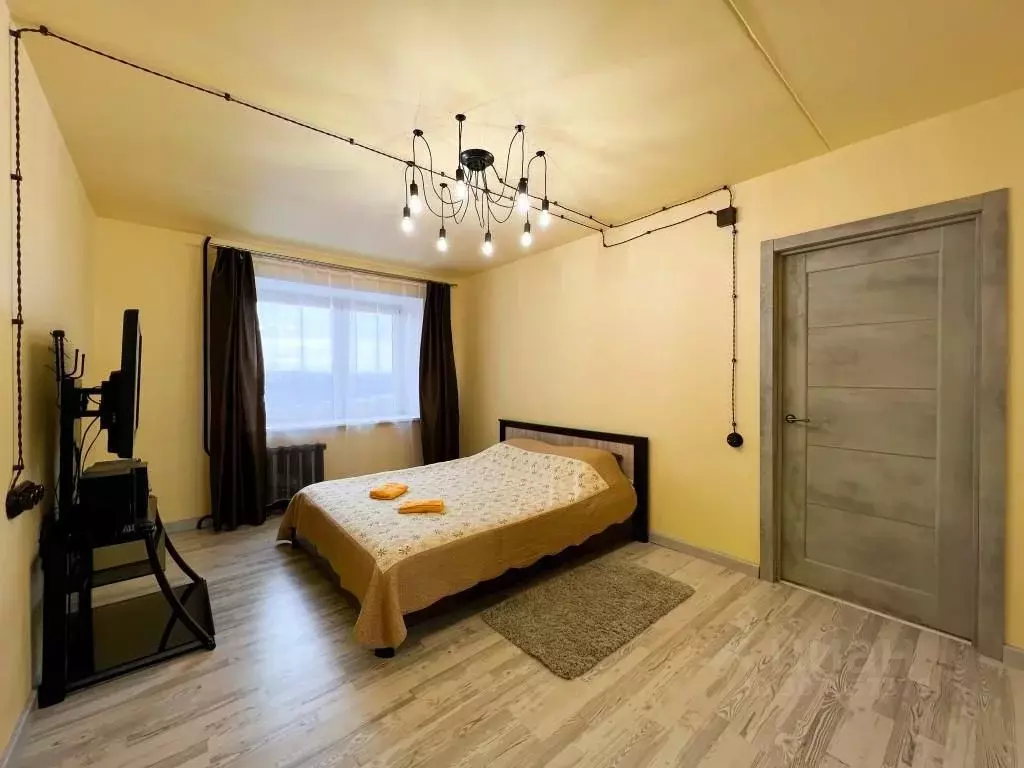 3-к кв. Калужская область, Калуга ул. Гагарина, 8 (75.0 м) - Фото 2