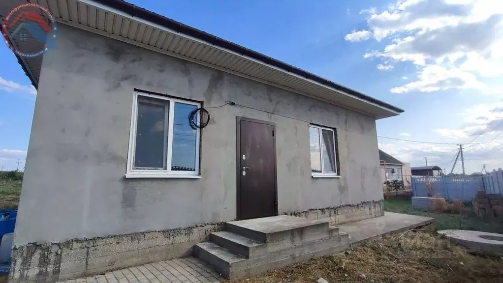 Дом в Крым, Ленинский район, с. Калиновка ул. Горького, 14 (45 м) - Фото 1