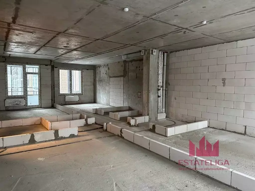 3-к кв. Москва Винницкая ул., 8к4 (100.4 м) - Фото 1