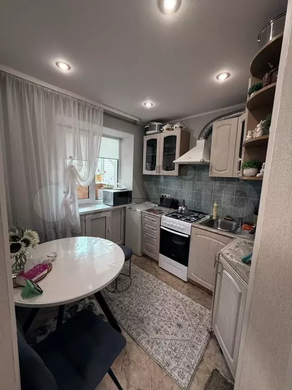 1-к. квартира, 32 м, 1/3 эт. - Фото 1