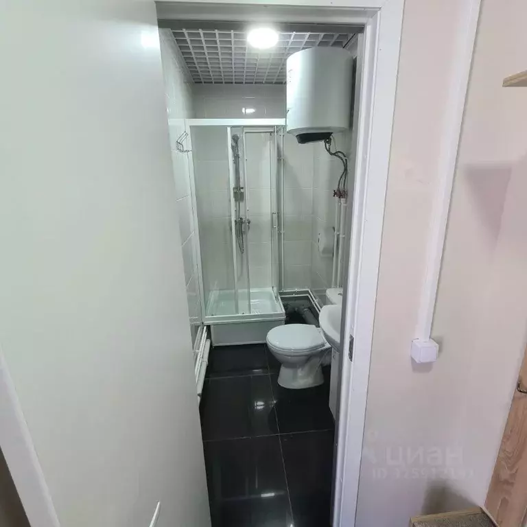 Комната Ленинградская область, Кингисеппский район, Вистинское с/пос, ... - Фото 2